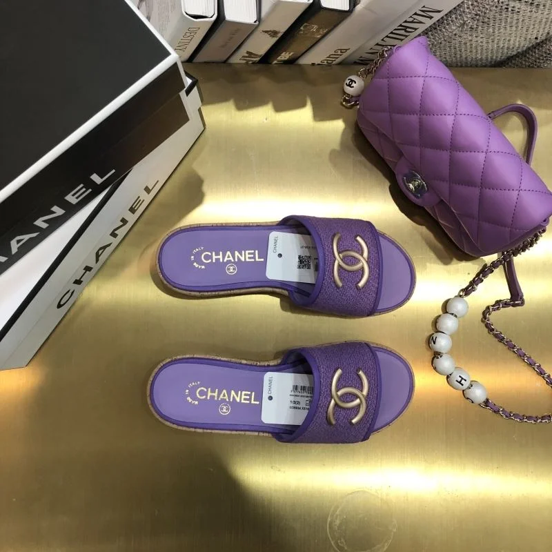 SmoothTexture Chanel Slippers 19650