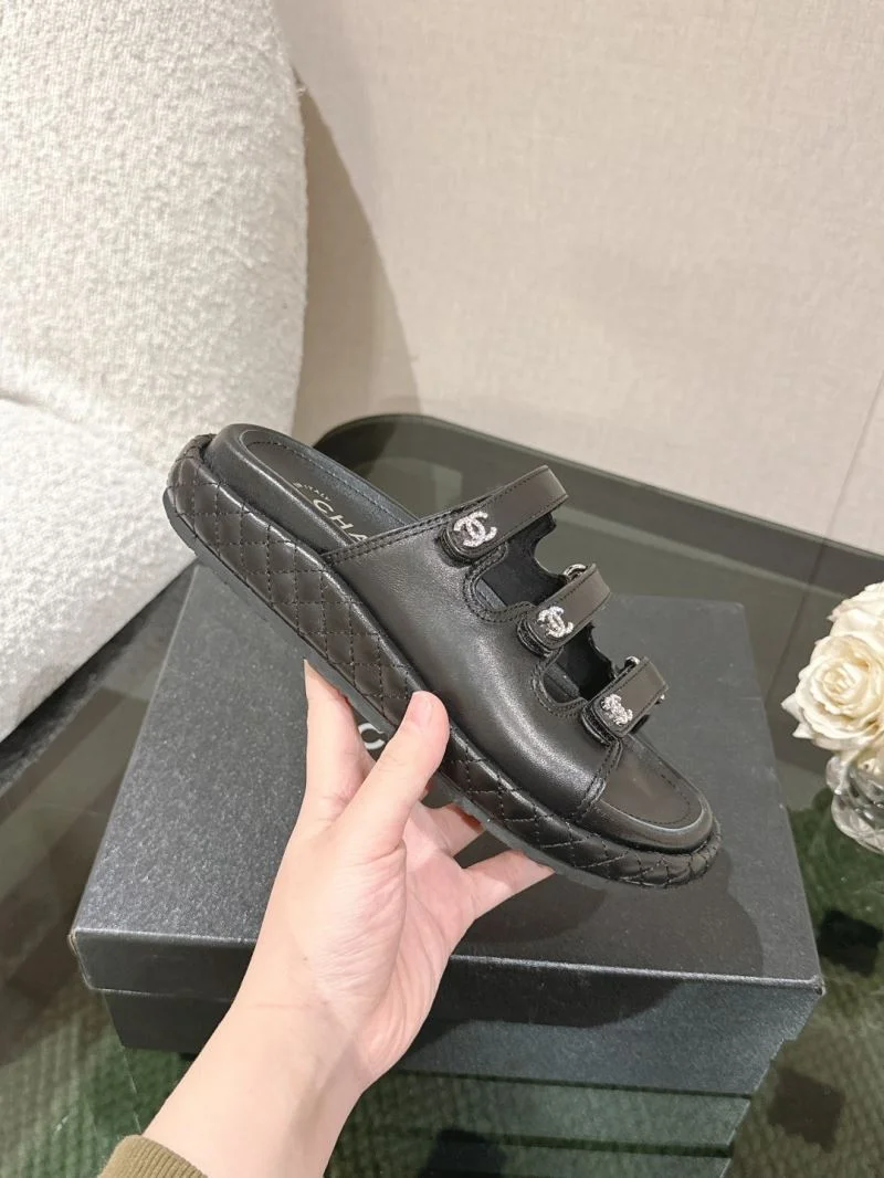 Supportive Chanel Slippers 19637
