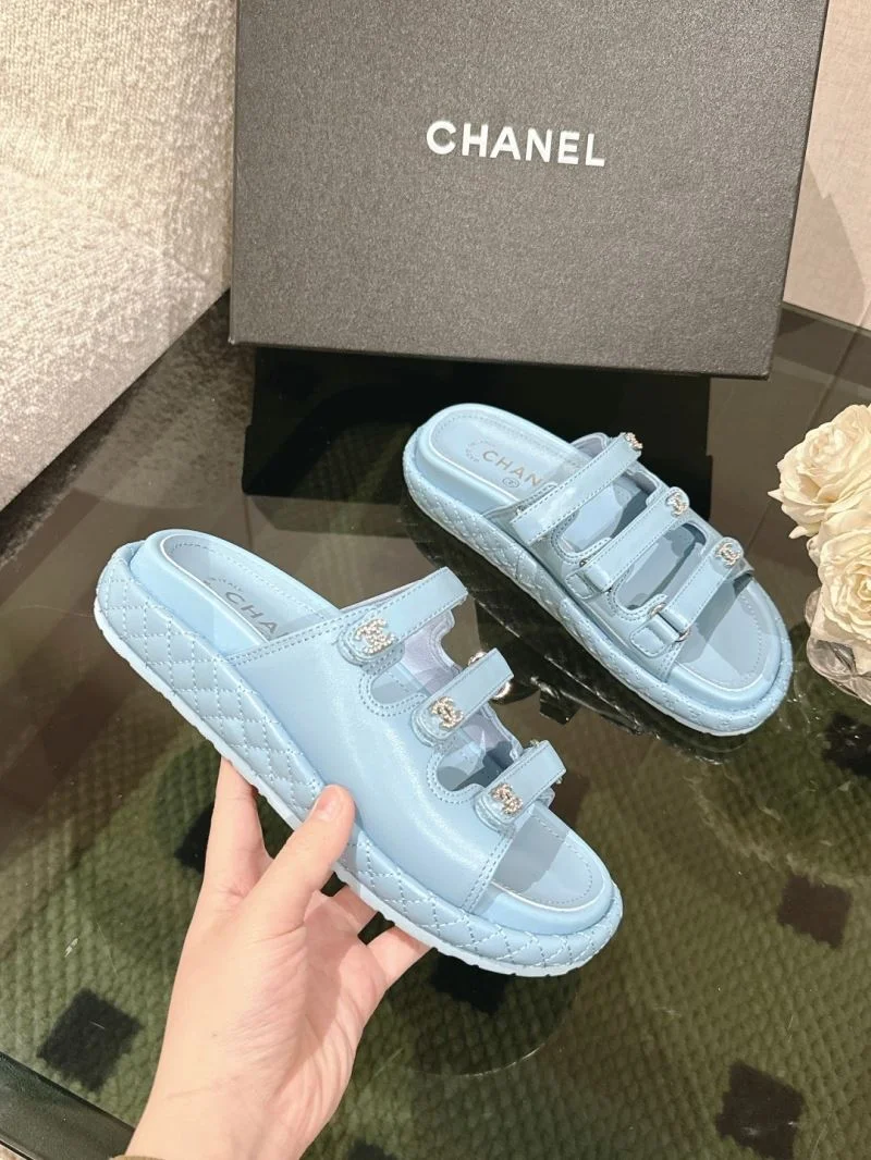 Chanel Slippers Unique 19642