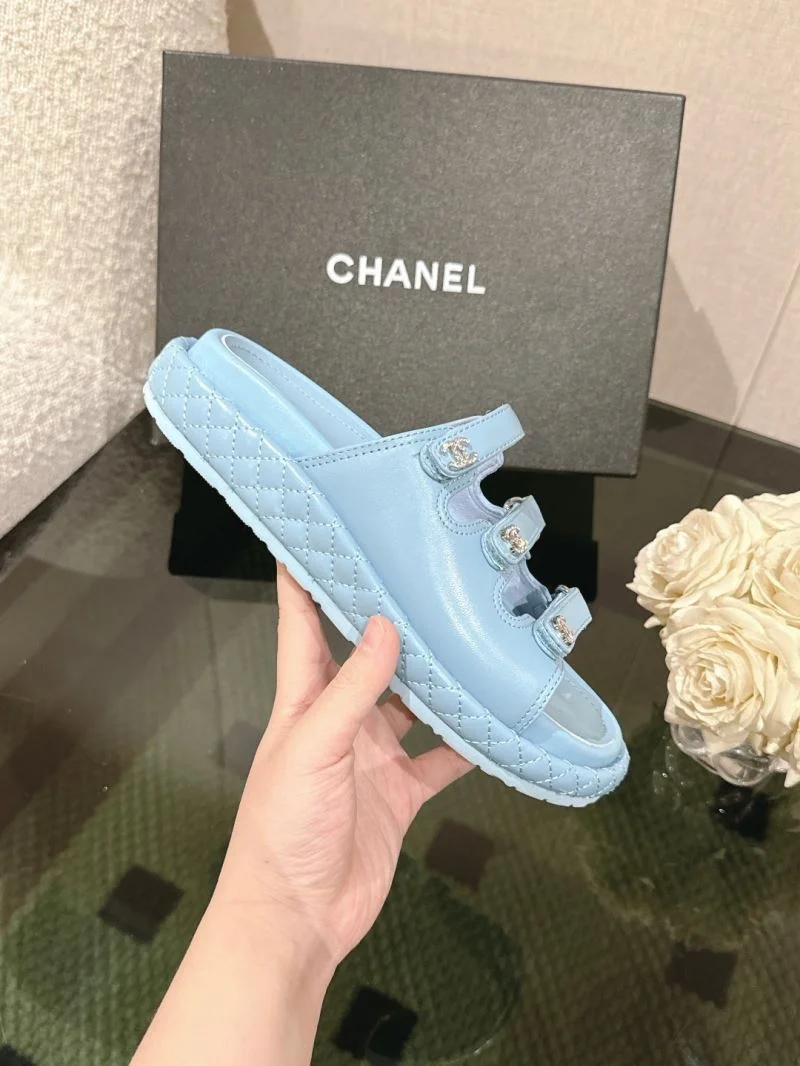 Chanel Slippers Unique 19642