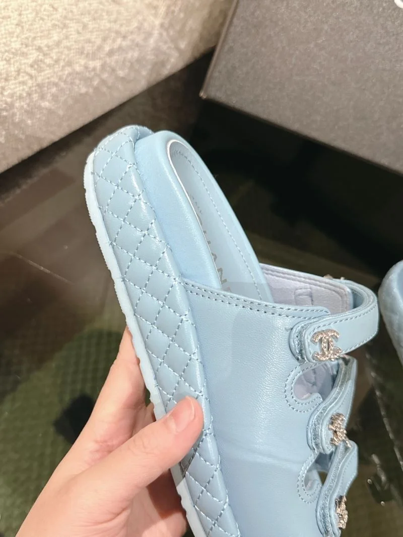 Chanel Slippers Unique 19642