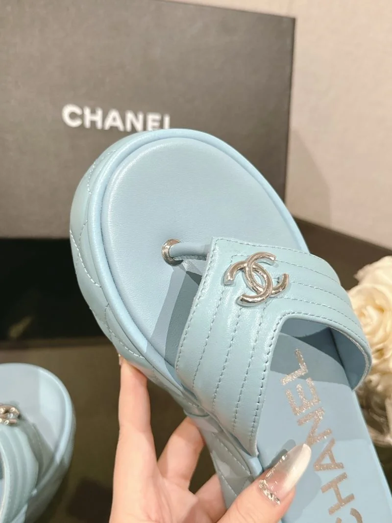 WaterResistant Chanel Slippers 19632
