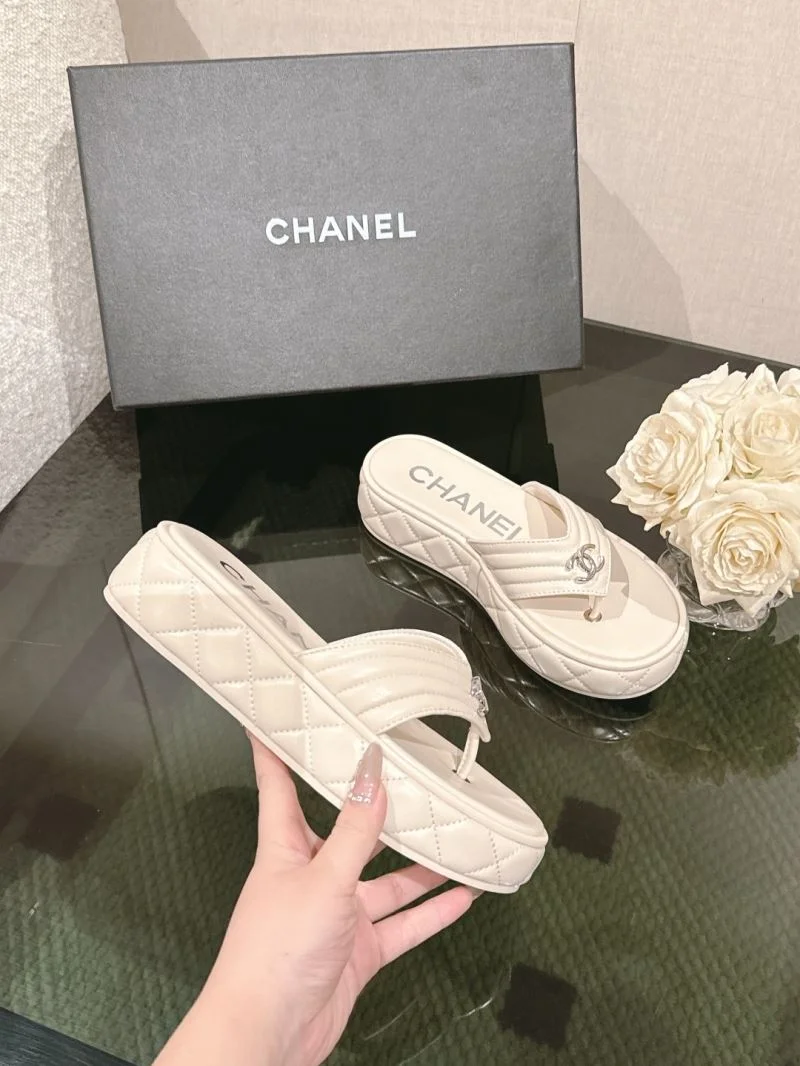 Chanel Slippers MoistureWicking 19629