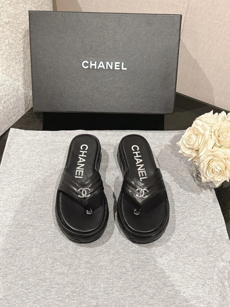 Chanel Slippers Breathable 19633