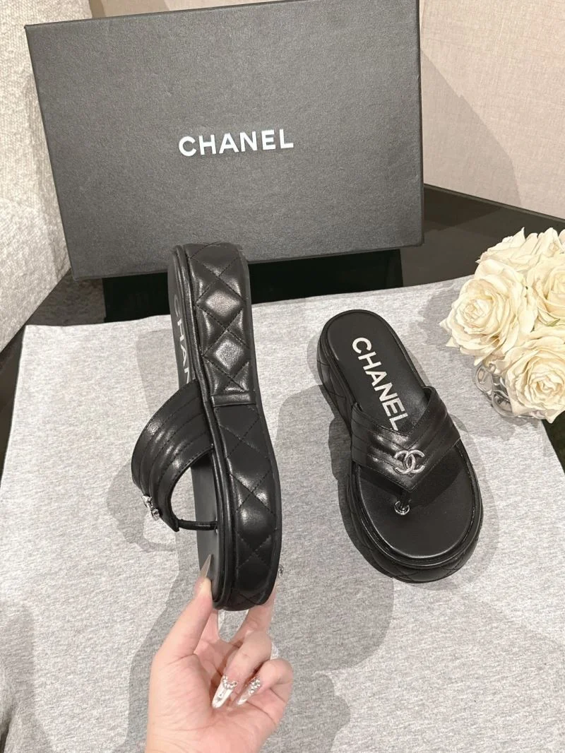 Chanel Slippers Breathable 19633