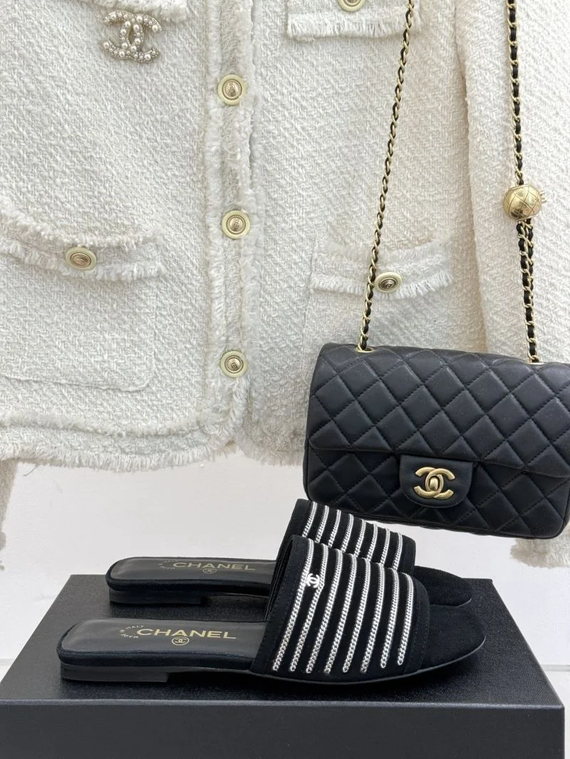 Contemporary Chanel Slippers 19620