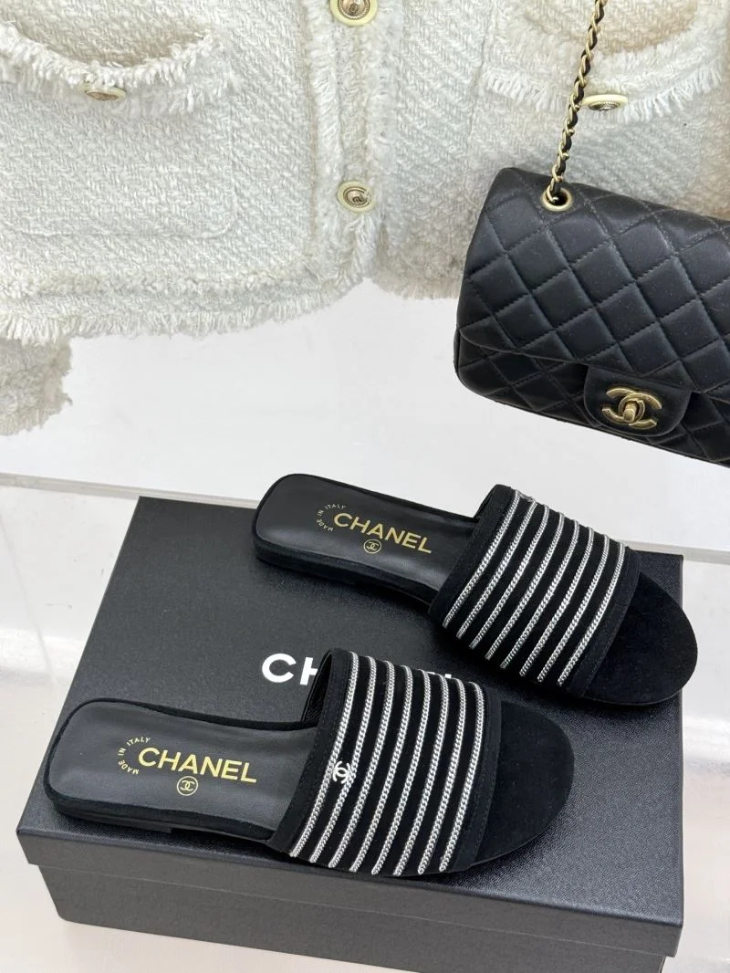 Contemporary Chanel Slippers 19620