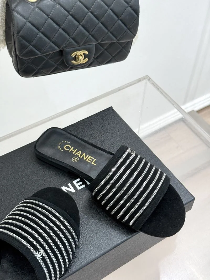 Contemporary Chanel Slippers 19620