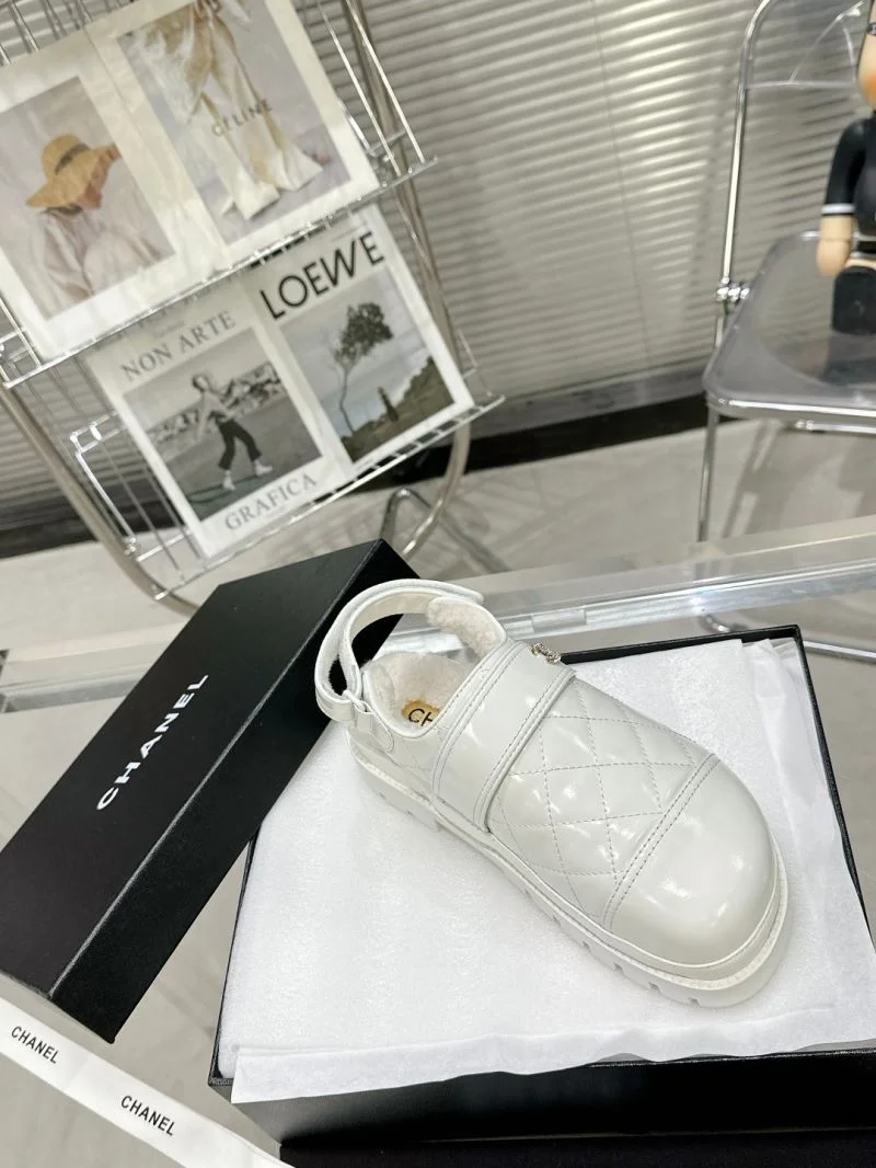 SoftTouch Chanel Slippers 19616