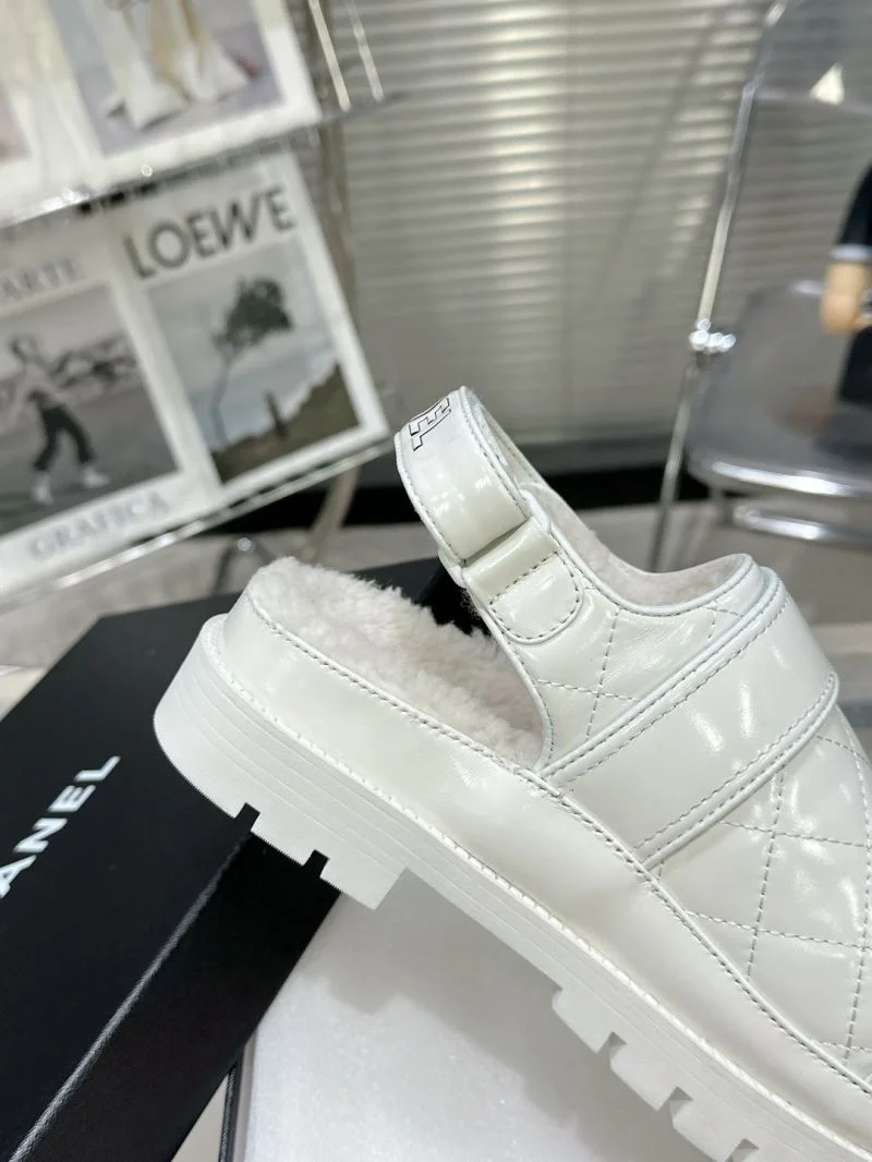SoftTouch Chanel Slippers 19616