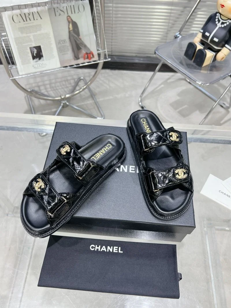 Chanel Slippers EasyCare 19676