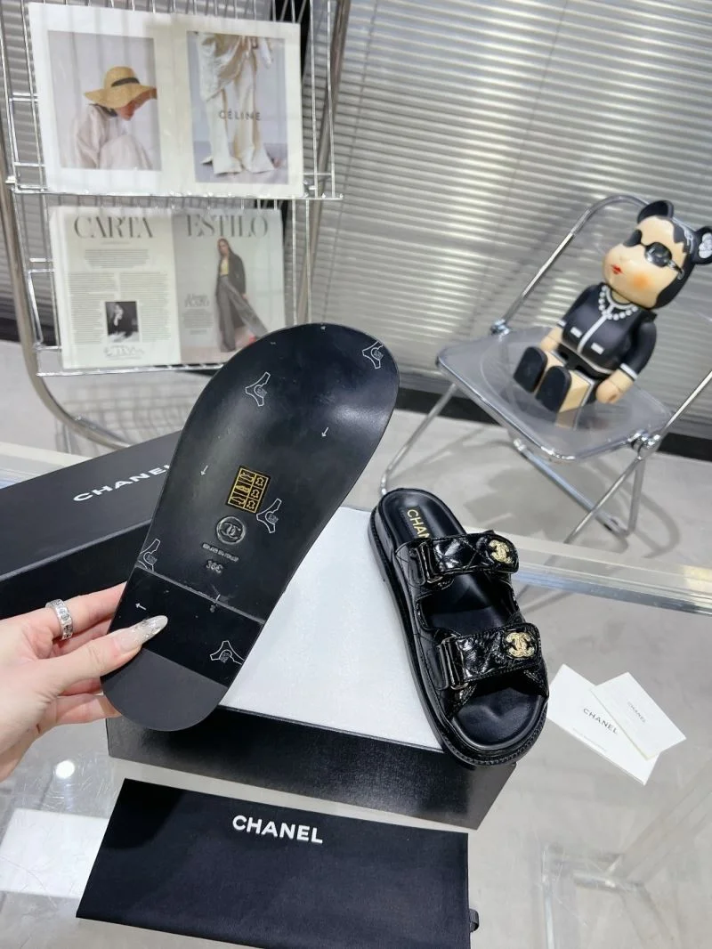 Chanel Slippers EasyCare 19676