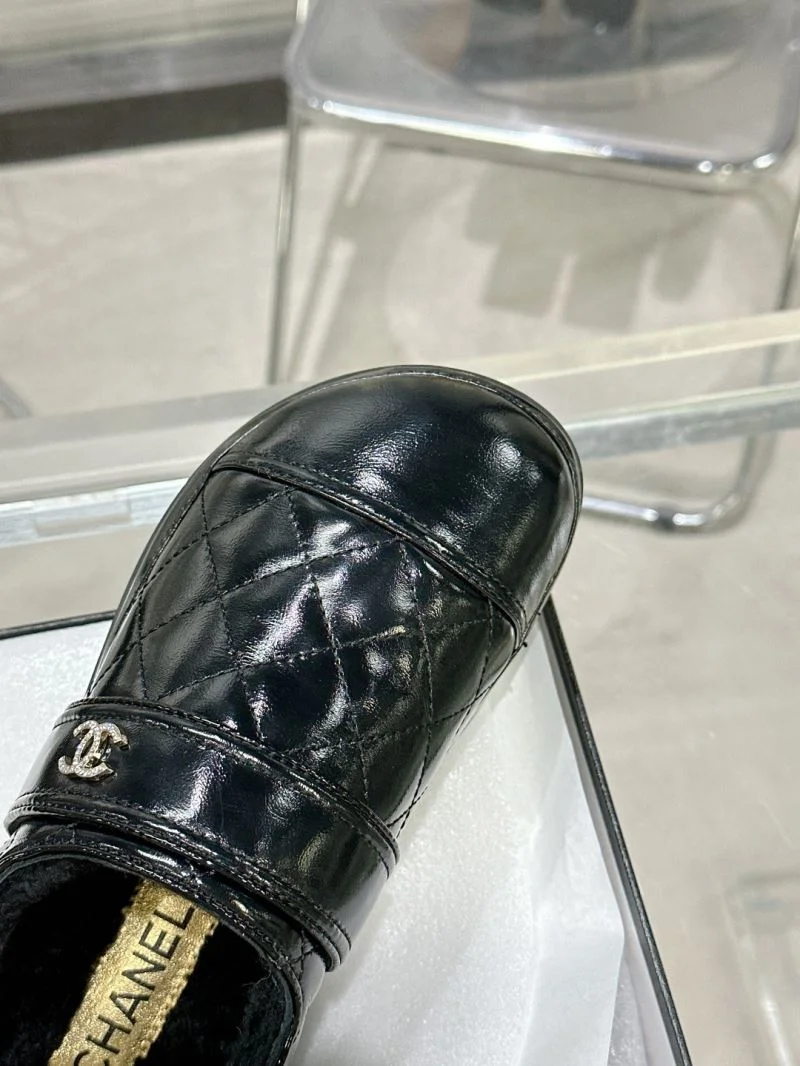 ModernLook Chanel Slippers 19609
