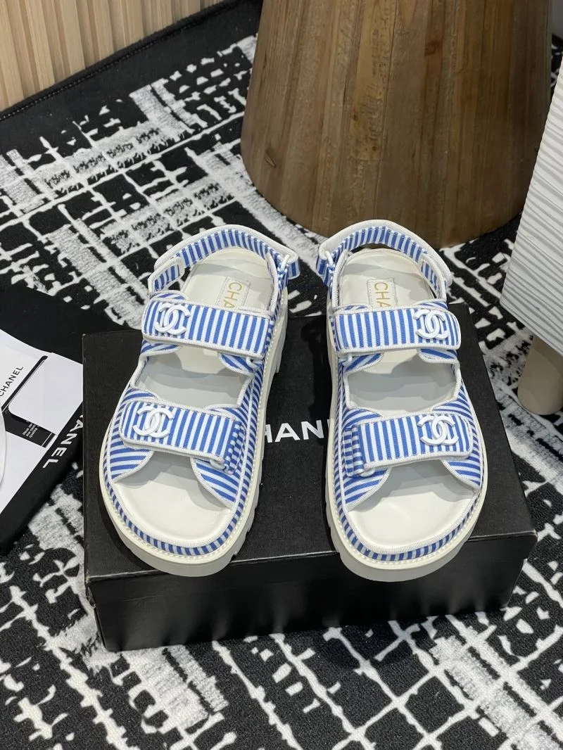 Chanel Slippers Sporty 19585