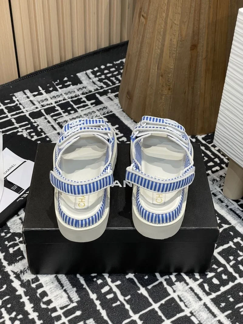 Chanel Slippers Sporty 19585