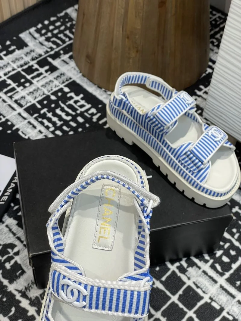 Chanel Slippers Sporty 19585
