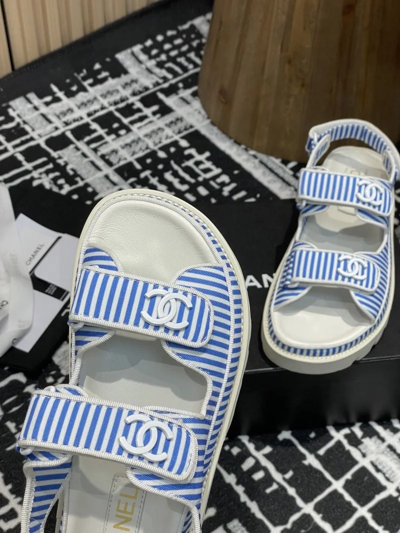 Chanel Slippers Sporty 19585