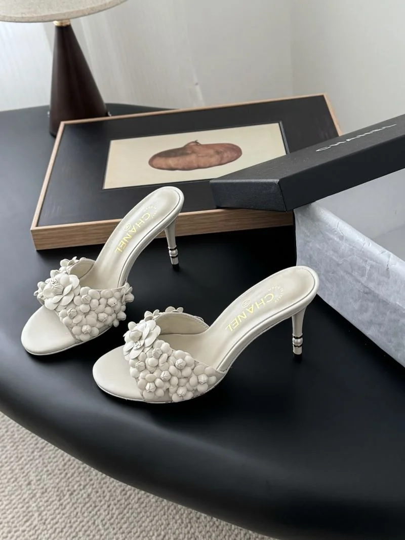 Sporty Chanel Slippers 19578