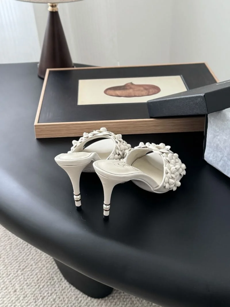 Sporty Chanel Slippers 19578