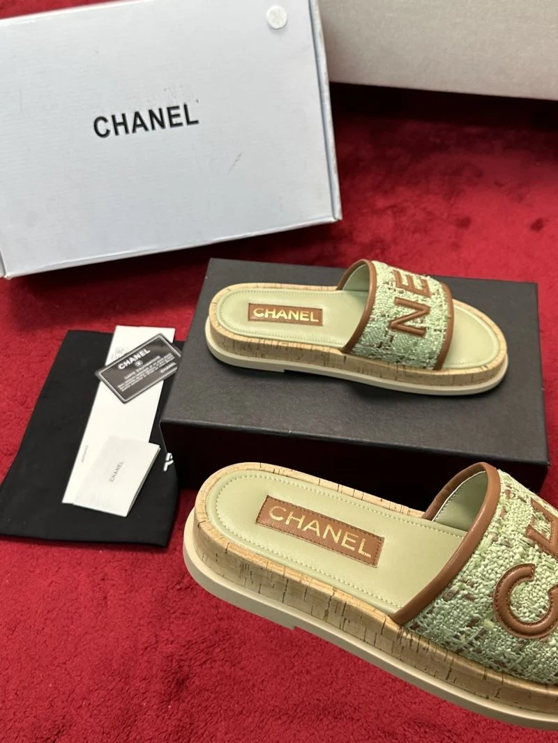 Chanel Slippers Colorful 19574