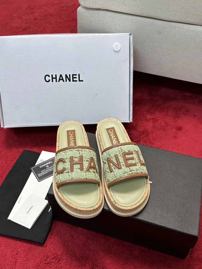 Chanel Slippers Colorful 19574
