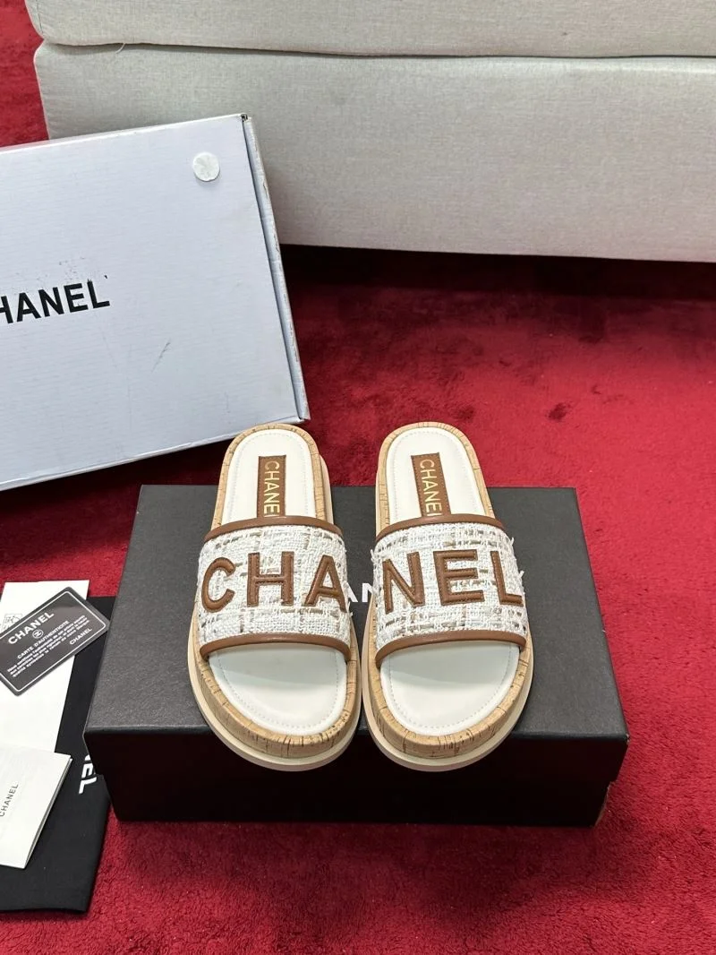 Chanel Slippers FreshLook 19572