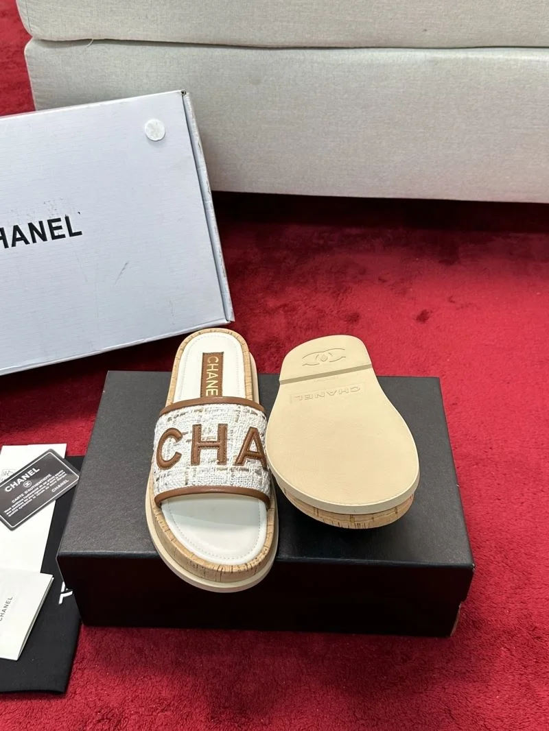 Chanel Slippers FreshLook 19572