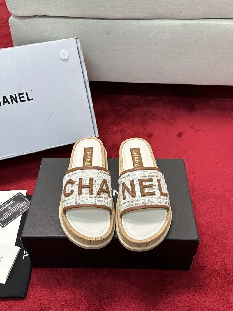 Chanel Slippers FreshLook 19572