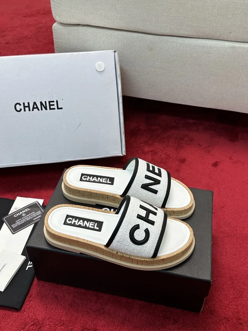 Chanel Slippers Fashionable 19566