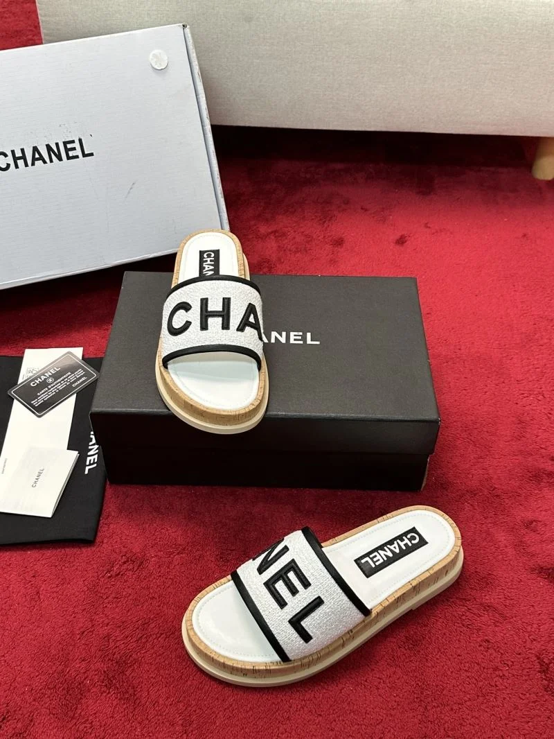 Chanel Slippers Fashionable 19566