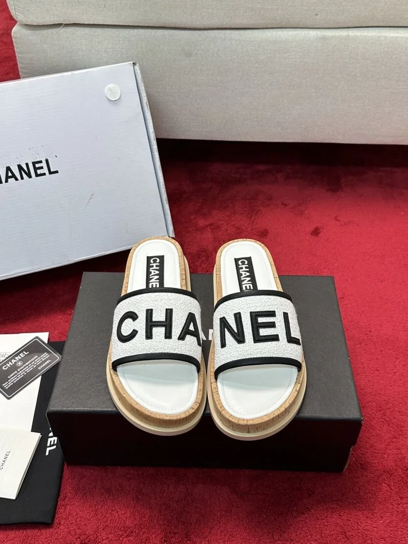 Chanel Slippers Fashionable 19566