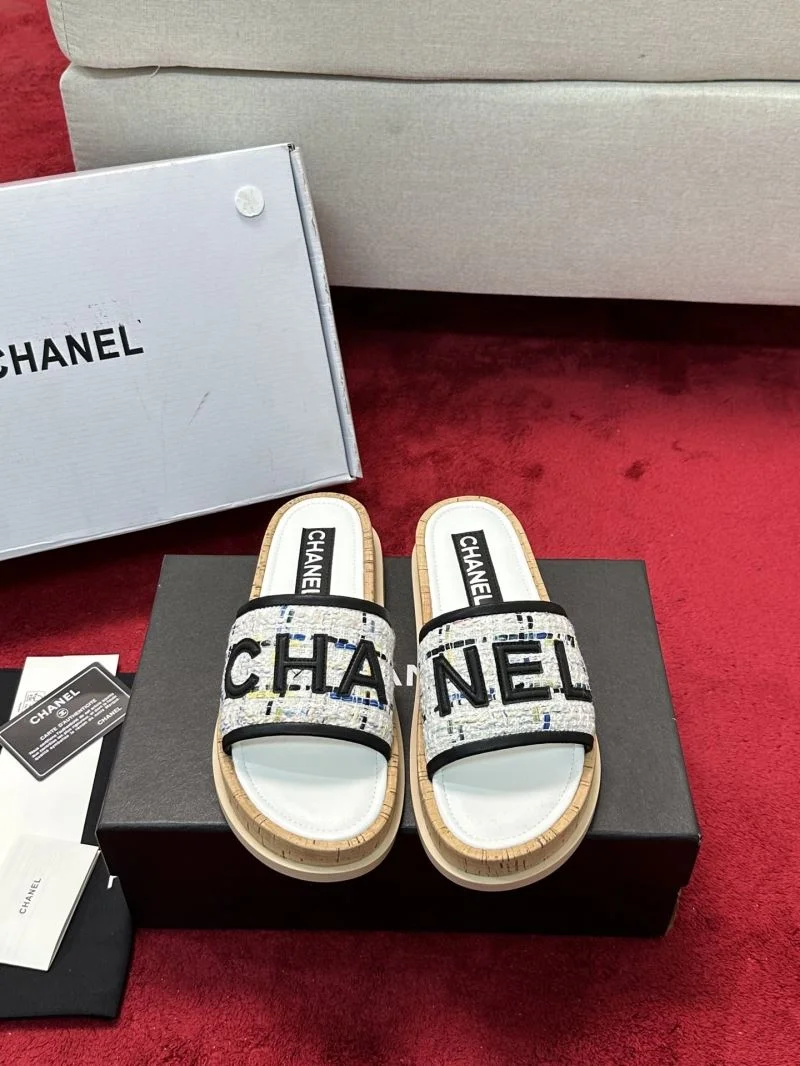 UrbanChic Chanel Slippers 19562