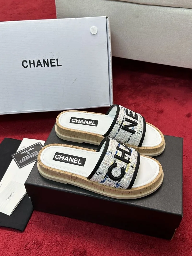UrbanChic Chanel Slippers 19562