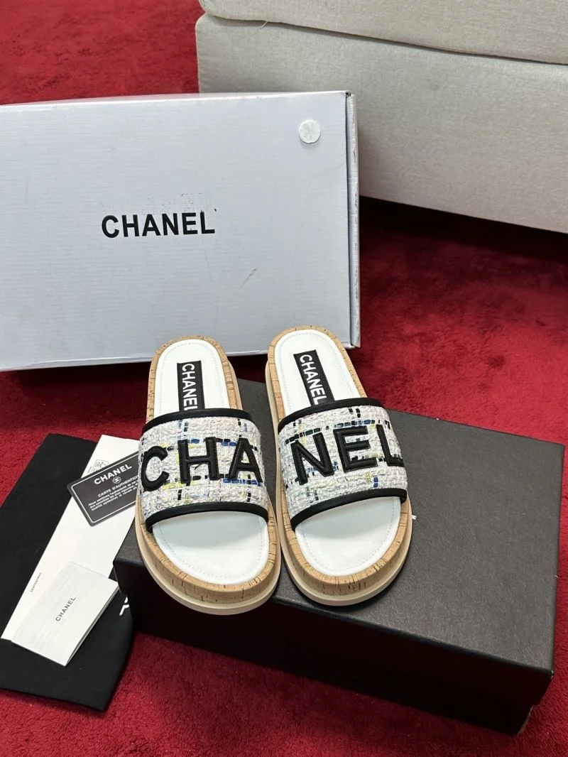 UrbanChic Chanel Slippers 19562