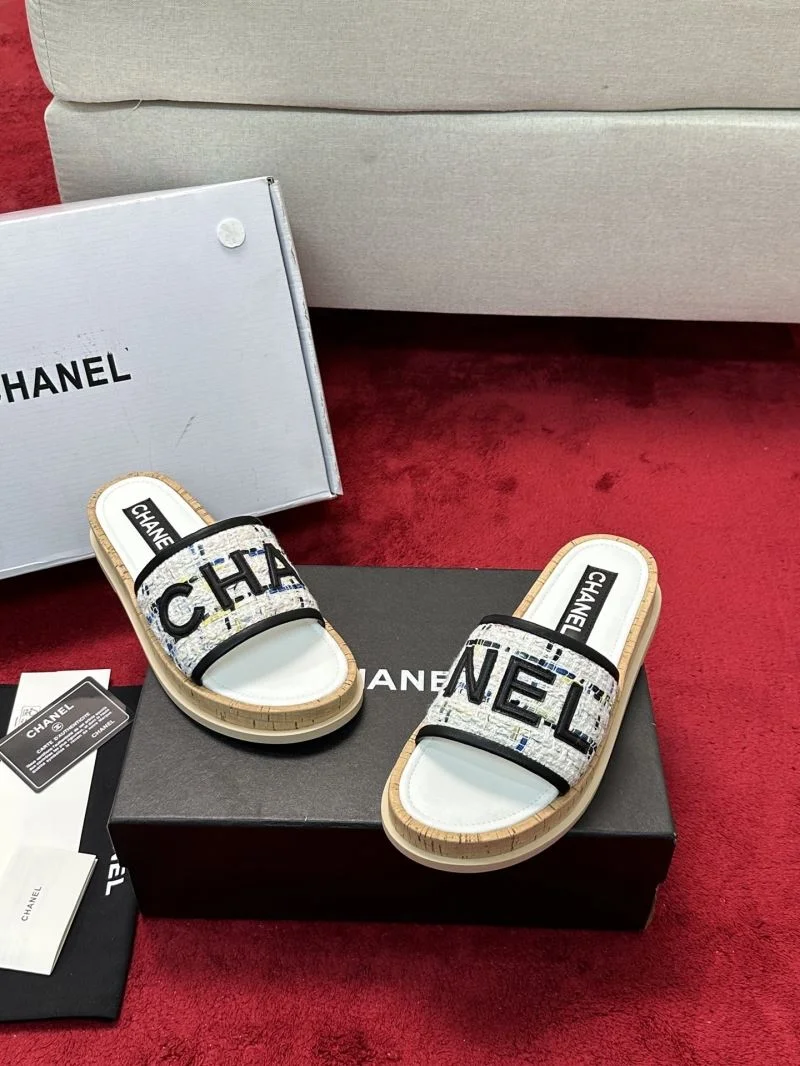 UrbanChic Chanel Slippers 19562