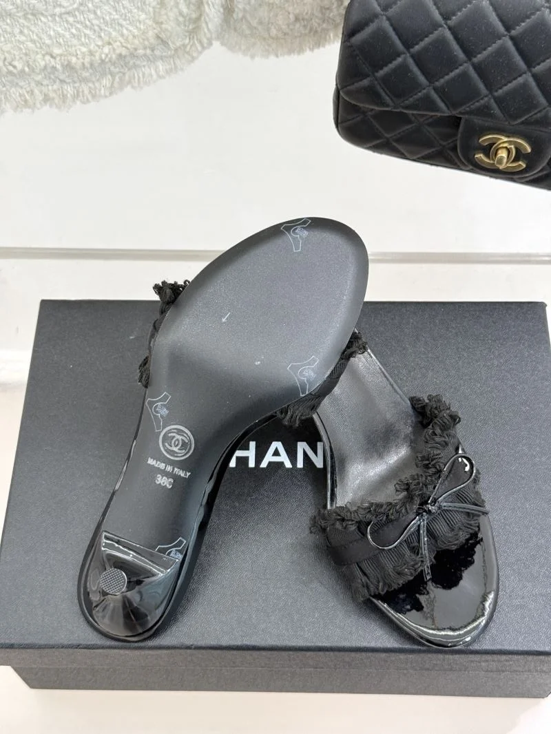 Chanel Slippers GoAnywhere 18925