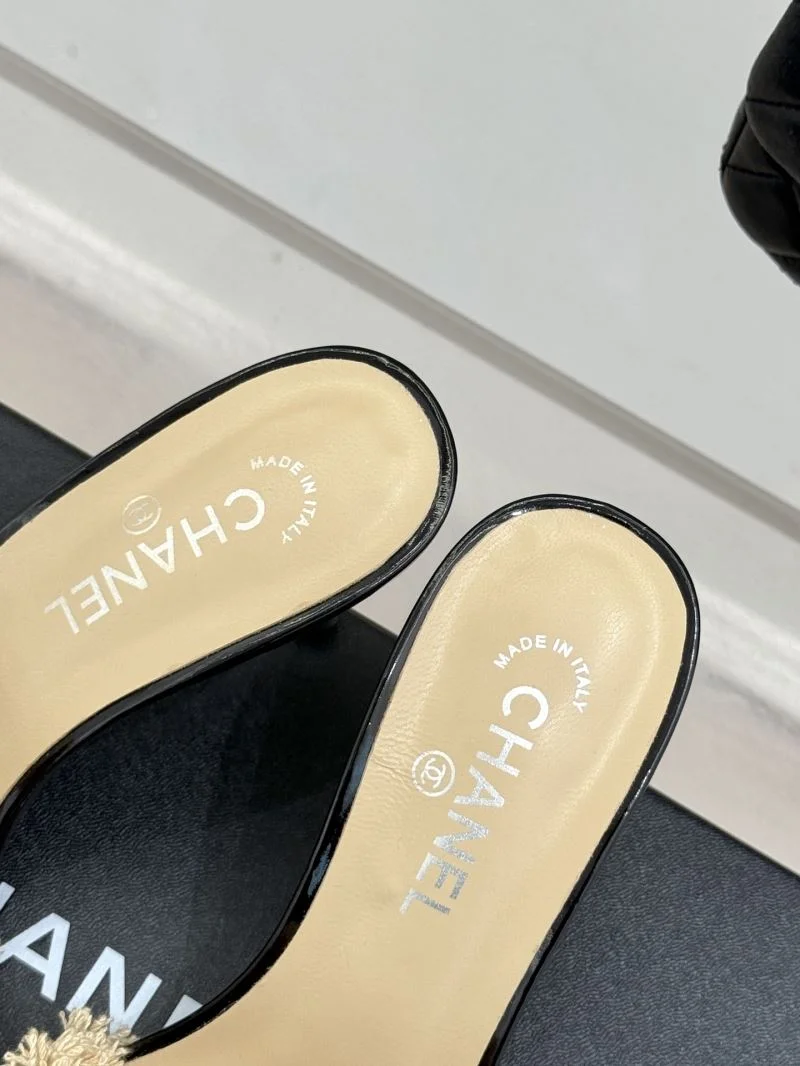Chanel Slippers ComfortFit 18917