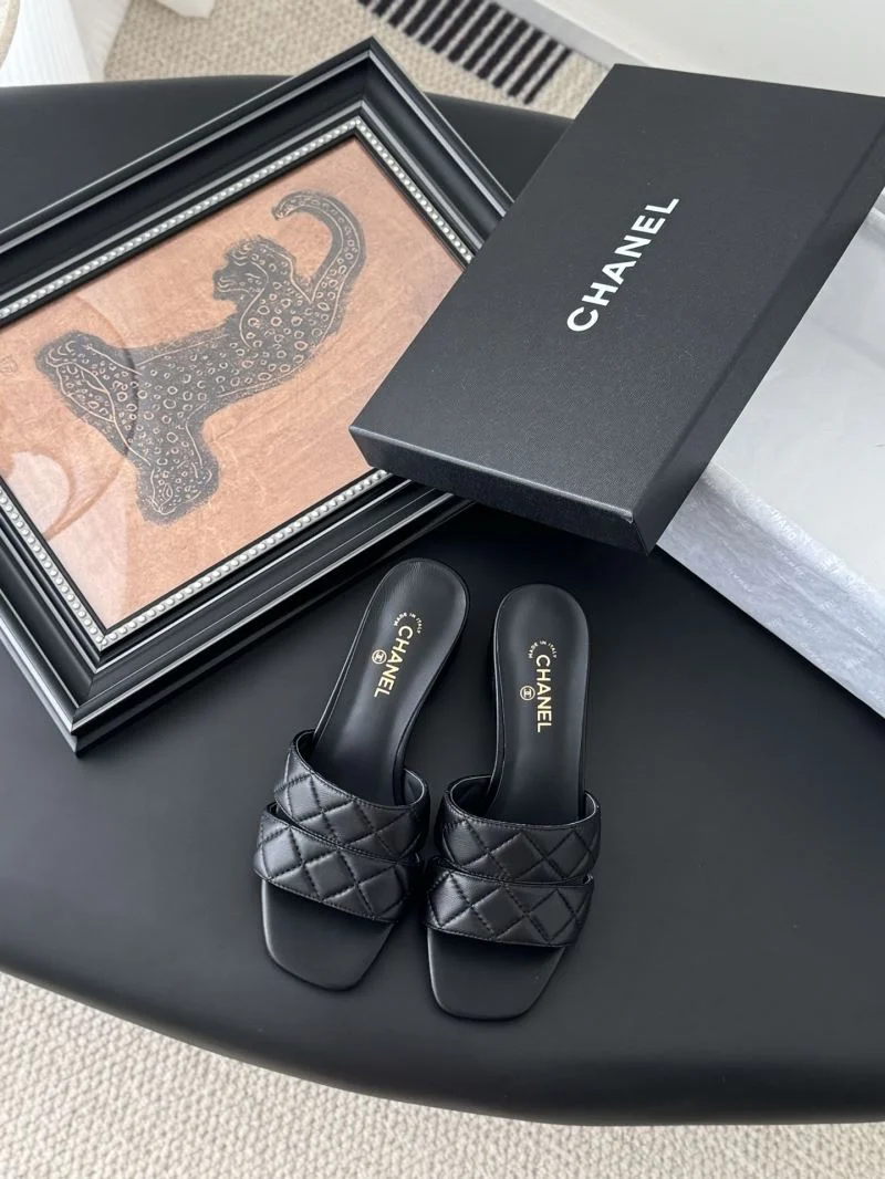 Chanel Slippers Thermal 18914
