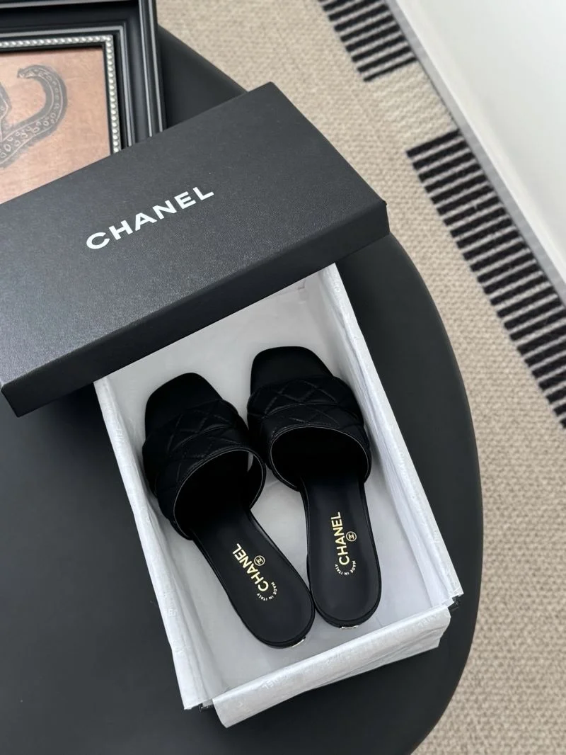 Chanel Slippers Thermal 18914