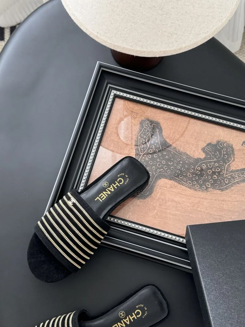 Chanel Slippers HighQuality 18907
