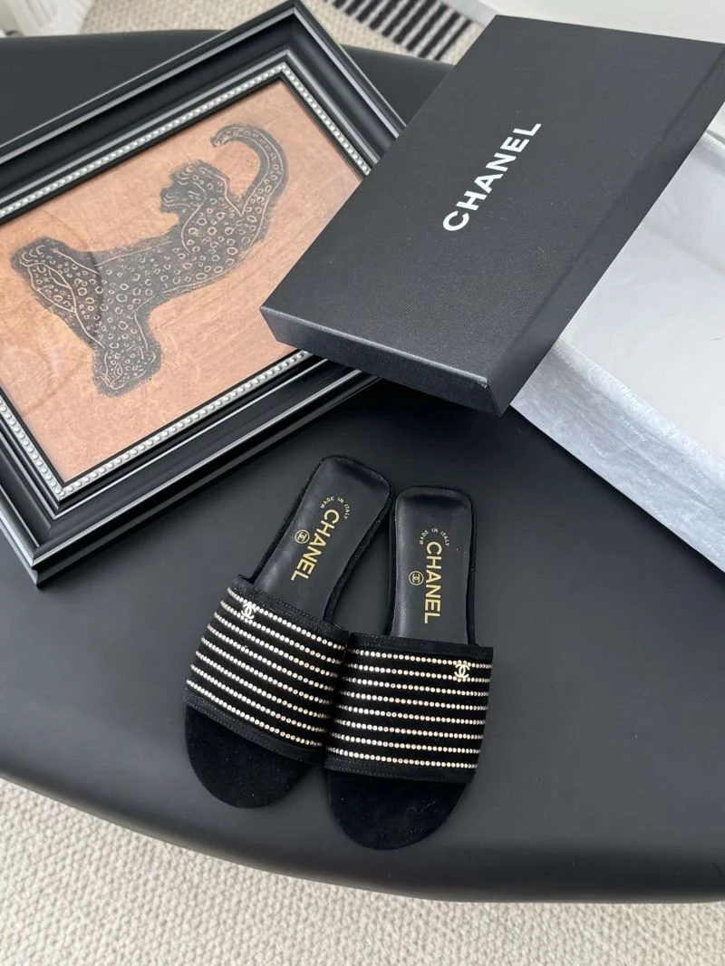 Chanel Slippers ZipUp 18939