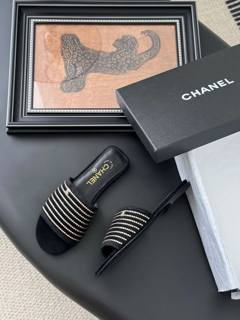Chanel Slippers ZipUp 18939