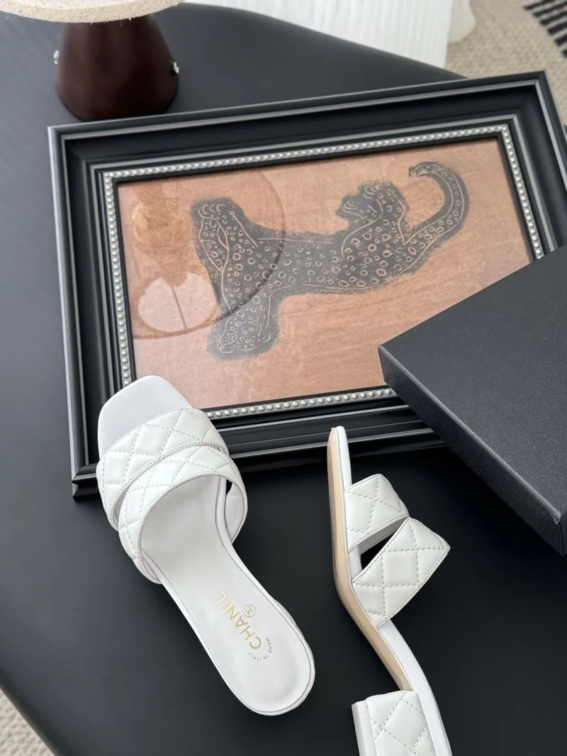 Practical Chanel Slippers 18920