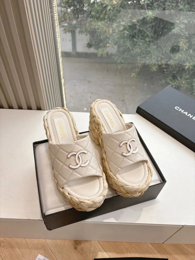 Chanel Slippers SmoothTexture 18895
