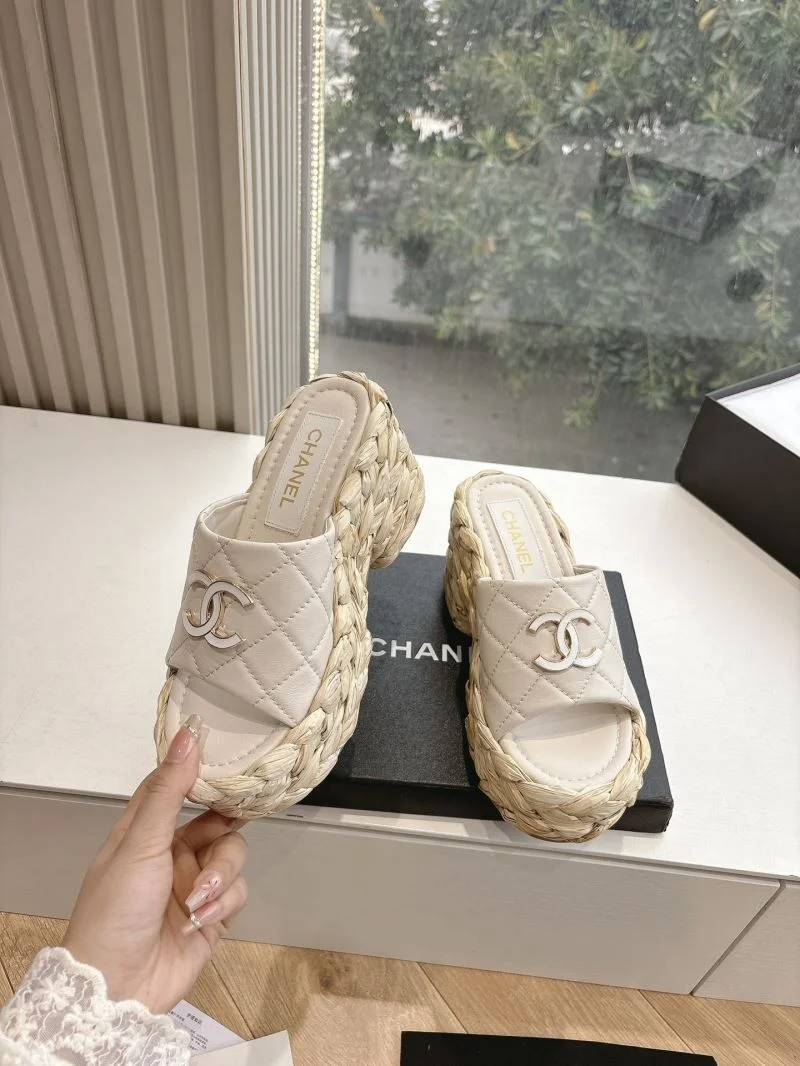 Chanel Slippers SmoothTexture 18895