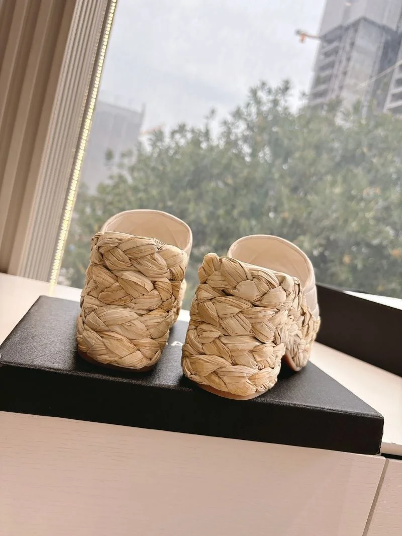 Chanel Slippers SmoothTexture 18895