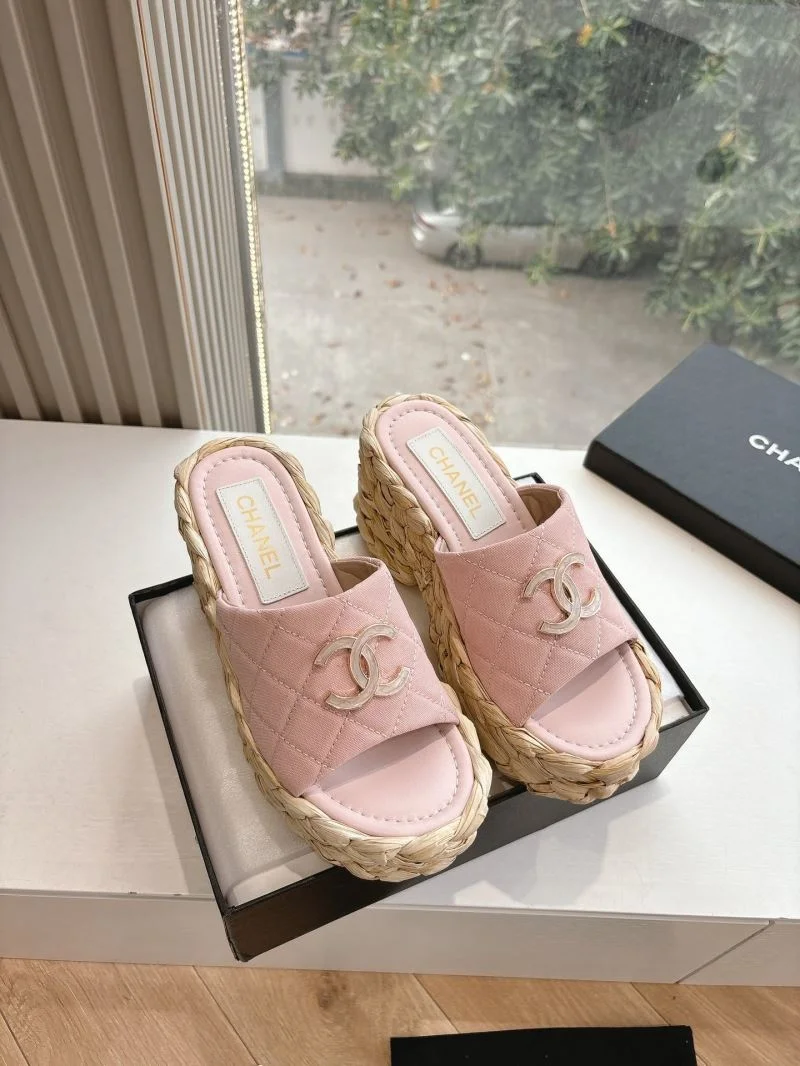 Chanel Slippers Unisex 18891