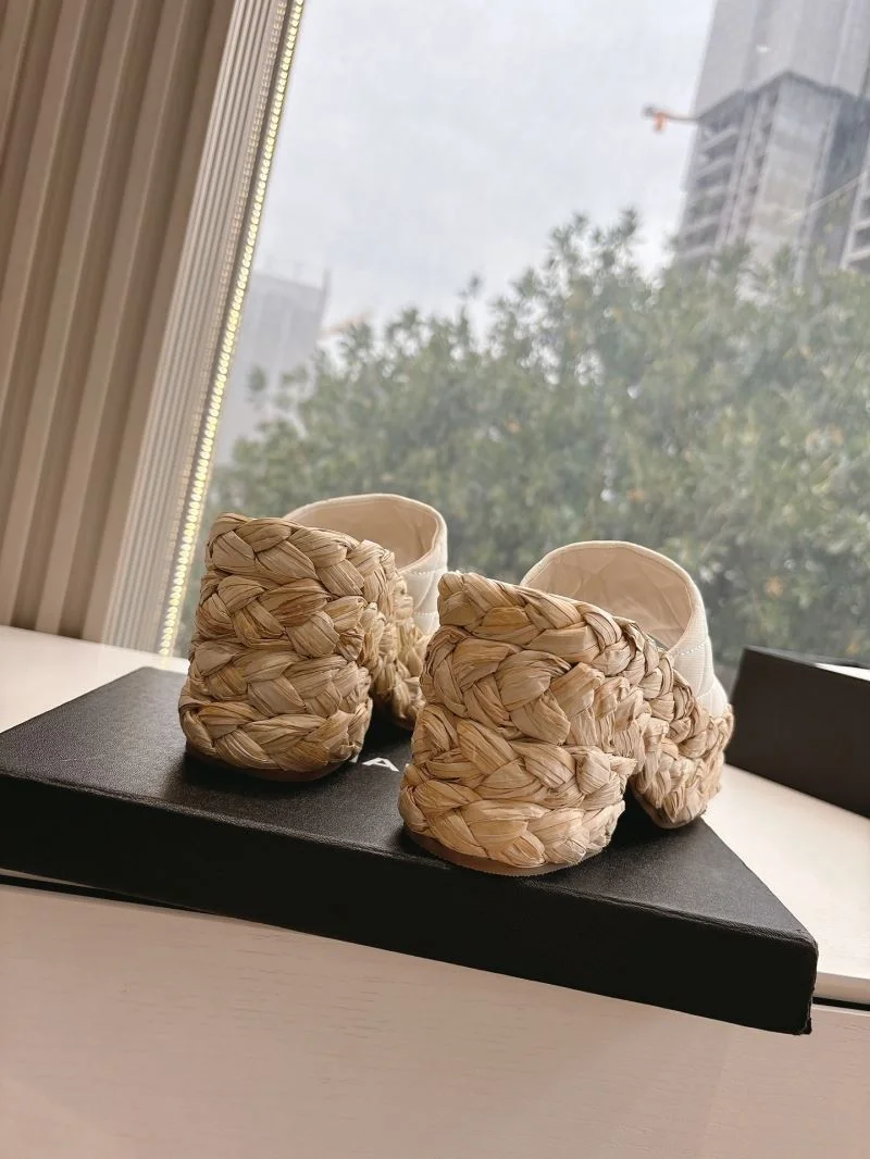 Comfortable Chanel Slippers 18890