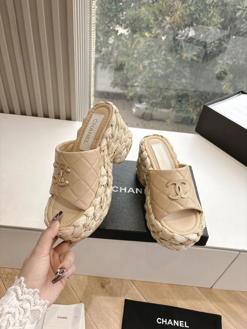 Snug Chanel Slippers 18892