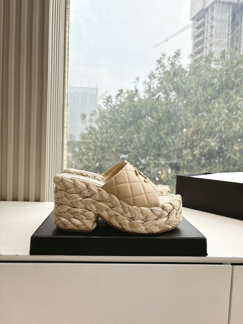 Snug Chanel Slippers 18892